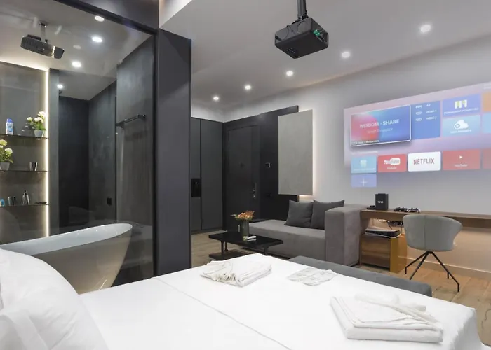 Stay Inn On Buzand Street 97