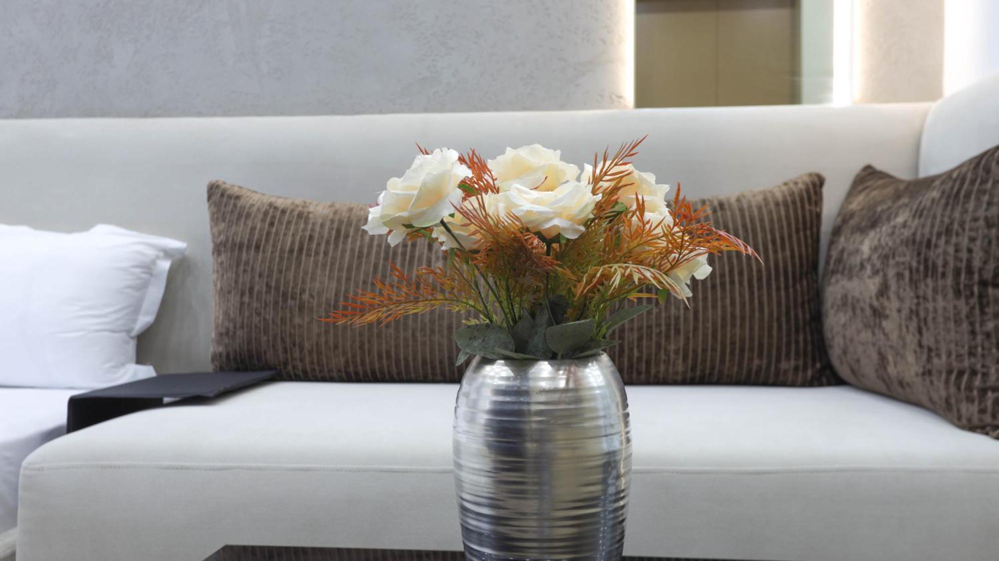 On Buzand Street 97 Apartment